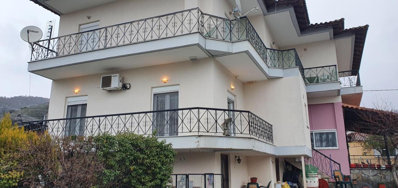 Panos Rooms 卡兰巴卡 外观 照片