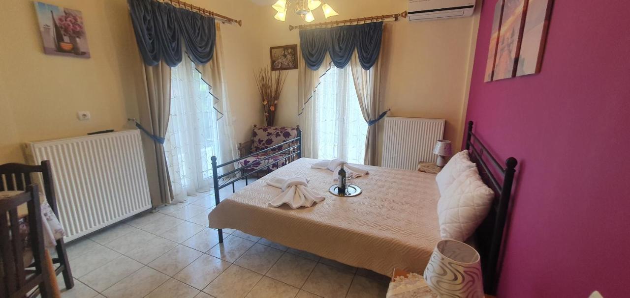 Panos Rooms 卡兰巴卡 外观 照片